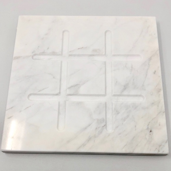 1 LEFT! Marble Tic Tac Toe Shot Glass Set Game NWT - Picture 6 of 8